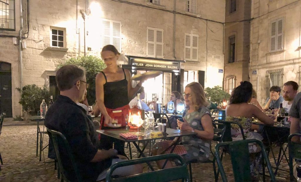How much french do you need to know. Eating in France