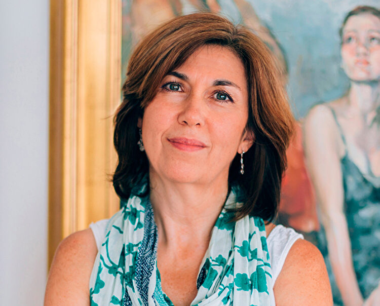 Julie Snyder
