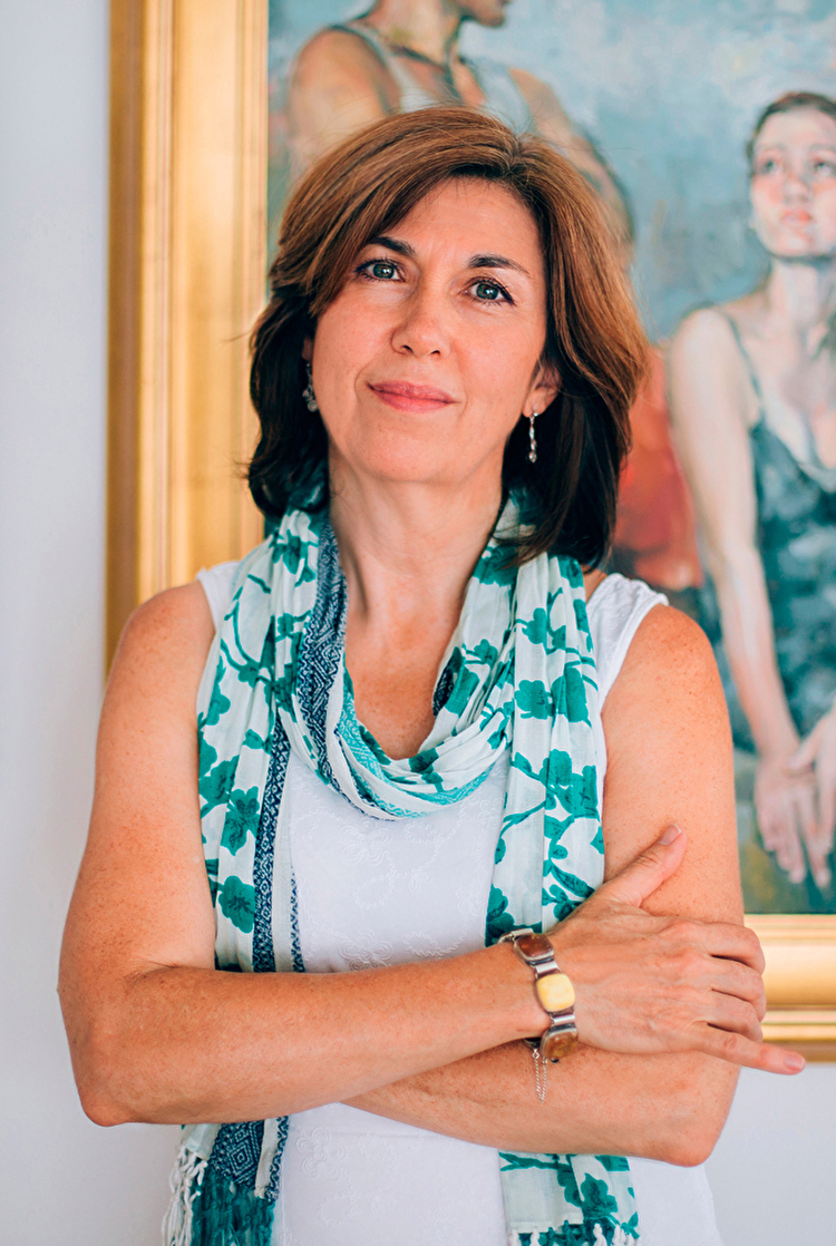 Julie Snyder