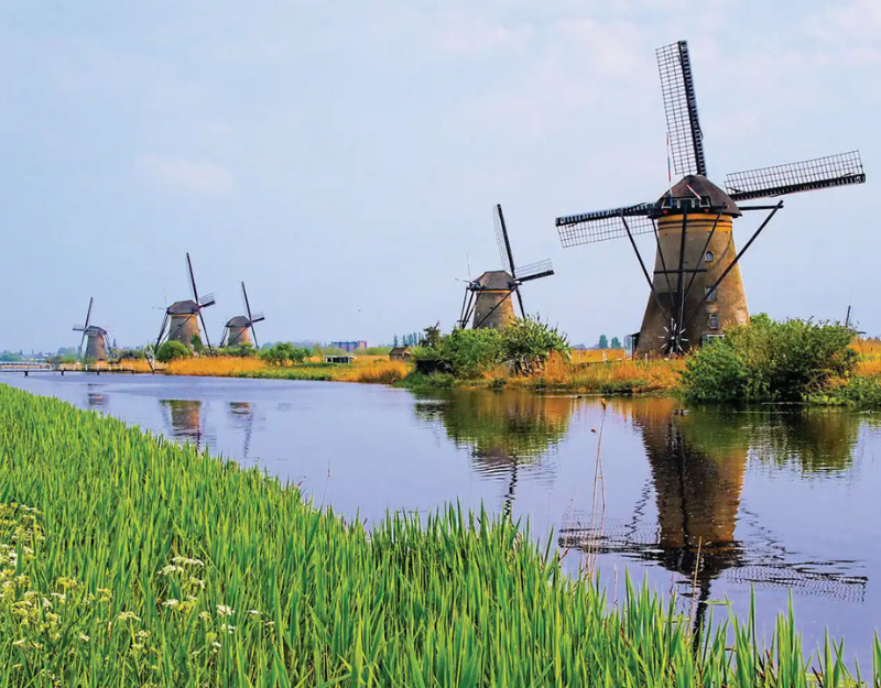 Kinderkijk_windmills_ss_197888846_gallery1