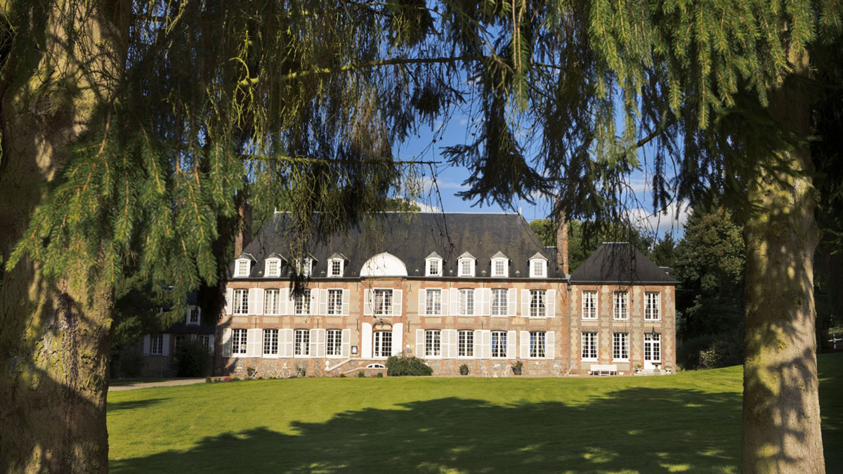 Chateau-Normandy-trees-sunset-1